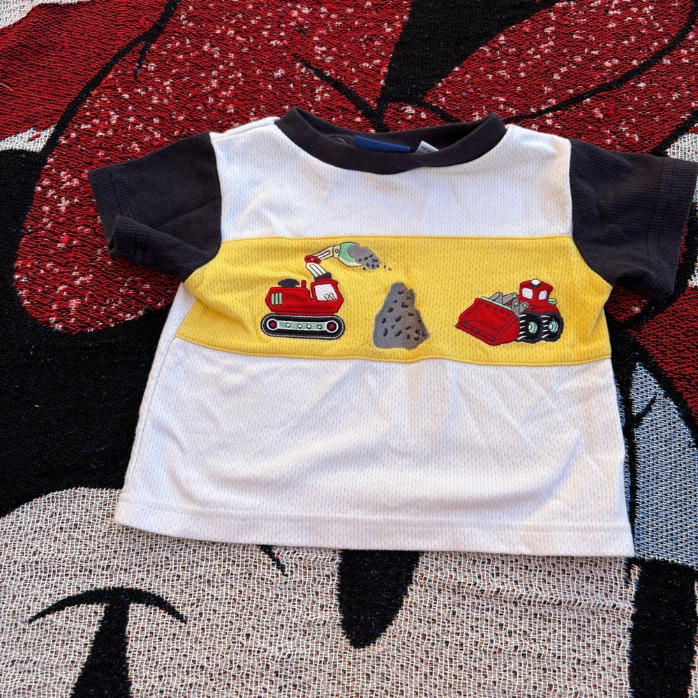 VINTAGE Y2K MY PAL CONSTRUCTION TRUCKS GRAPHIC T SHIRT SIZE 18 MONTHS